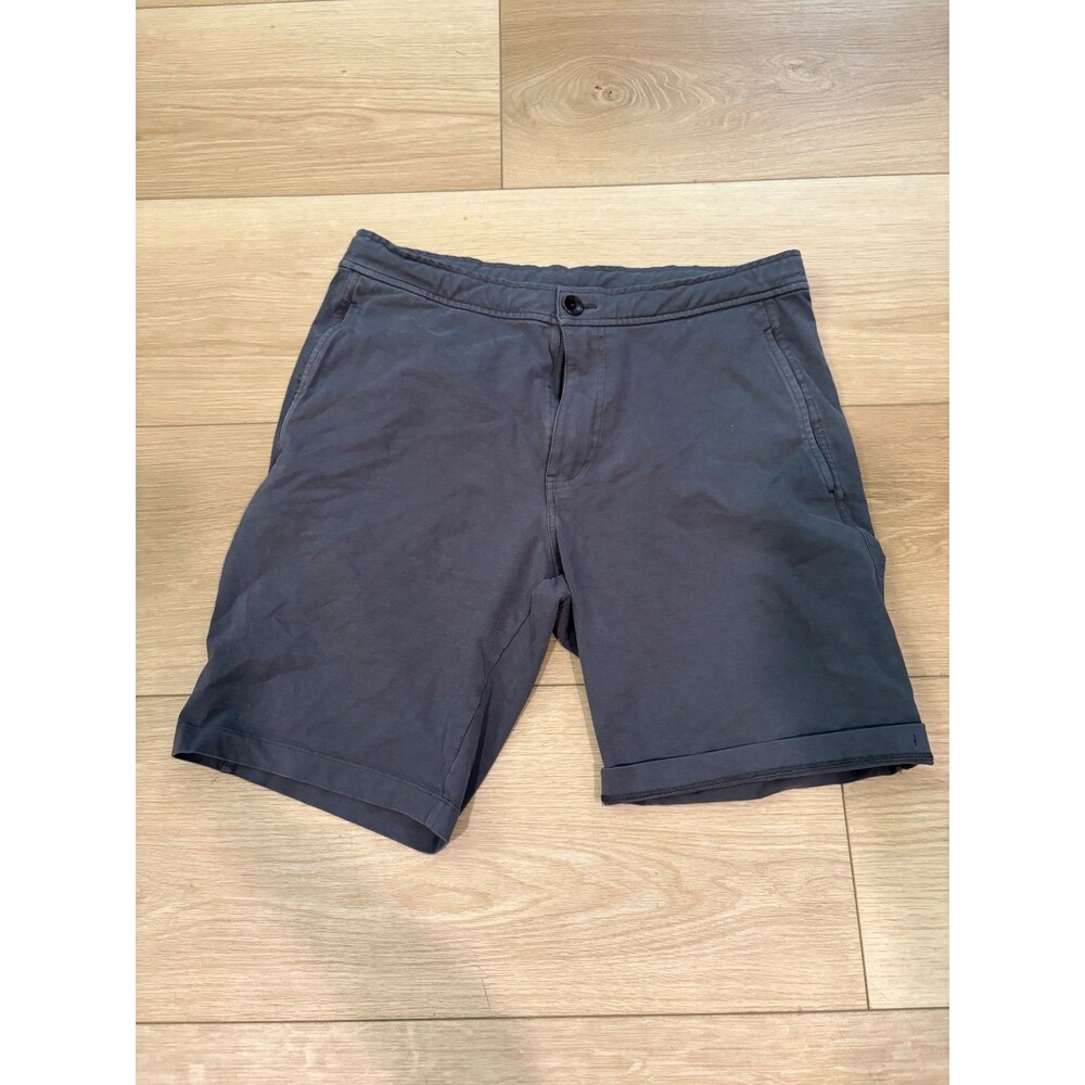 Good Man Brand Men Shorts Size M Medium Gray Chino Stretch Cotton Spandex